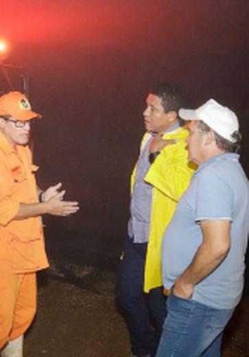 Julio Cezar afirma que Defesa Civil trabalha para minimizar problemas causados pelas fortes chuvas em Palmeira dos Índios