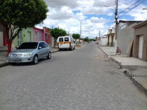 Depósito de bebidas é alvo de assaltantes no bairro Baixão