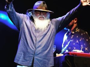Em Las Vegas, Alagoano Hermeto Pascoal vence Grammy Latino