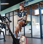 Neymar faz exames hoje para saber se estará na estreia do Brasil na Copa