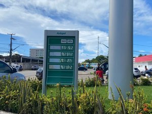 Preço do litro gasolina em Maragogi passa custar até R$ 6,95