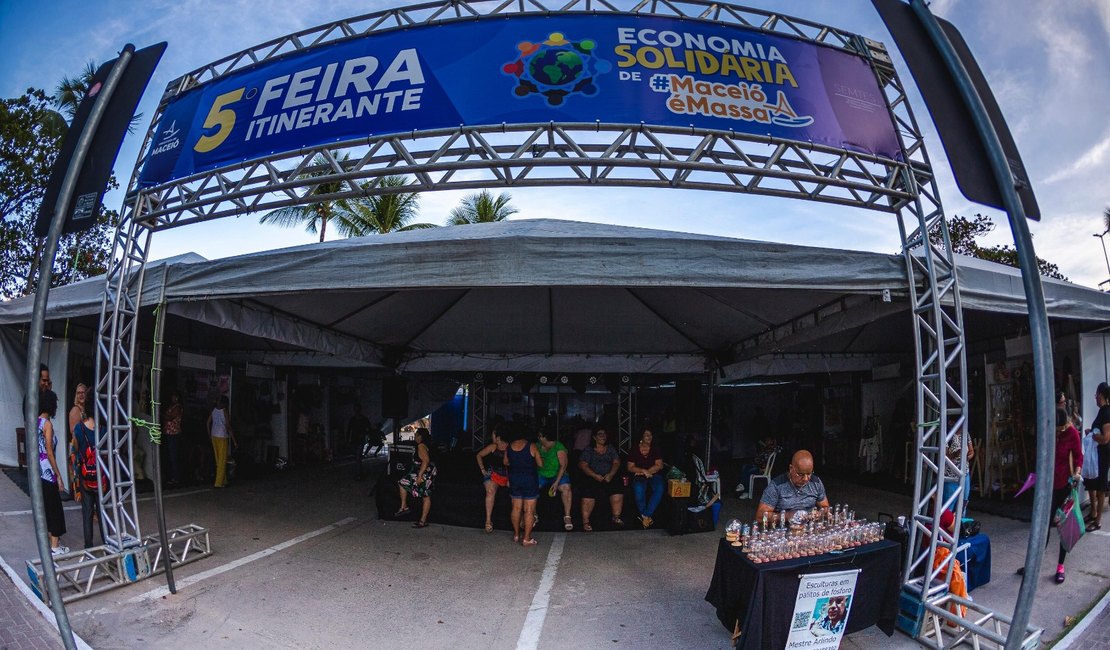 Feira em Maceió movimenta negócios de artesãos da Economia Solidária