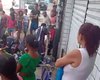 [VÍDEO] Queda de carroça deixa criança feriada no bairro da levada