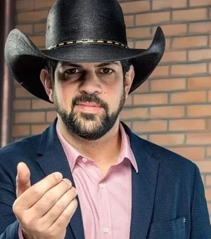 Cantor sertanejo Sorocaba escapa de bombardeio em aeroporto de Dubai