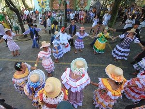 Usuários do Portugal Ramalho têm festa junina nesta quarta-feira