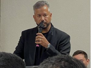 Rogério Siqueira é aclamado e segue na presidência do ASA