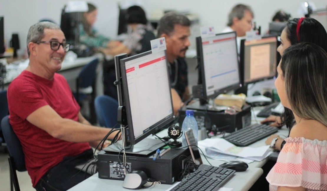 Aposentados com nome iniciado em F, G, H e I já podem agendar recadastramento