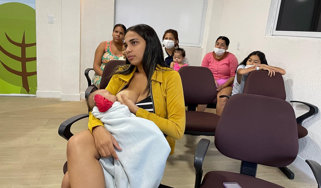 Hospital da Criança promove ação para incentivar aleitamento materno