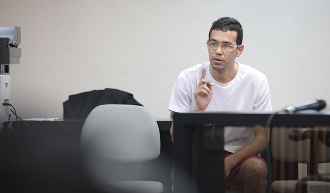 Júri de acusado de matar nutricionista será retomado