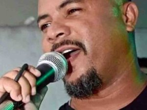 Cantor morre de Covid-19 aos 38 anos: “Parem de achar que a pandemia acabou”