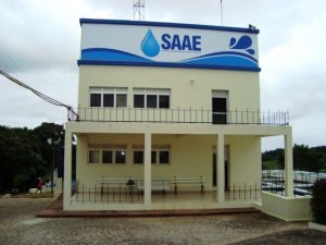 SAAE suspende fornecimento de água na parte alta de Penedo