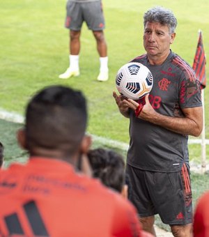 Em dia de reuniões, Flamengo se reapresenta e dá respaldo a Renato antes de jogo contra o Atlético