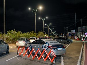 Suspeitos de de roubo de celular em Maceió são presos na Operação Lei Seca