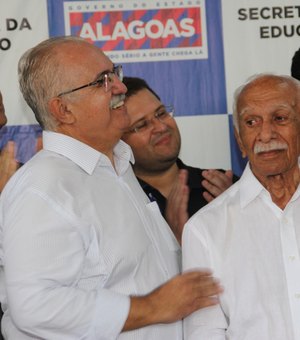[Vídeo] Rogério Teófilo fala sobre entrega de escola em homenagem a seu pai
