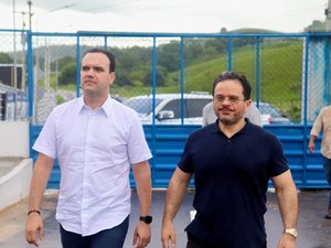 Marcelo Victor promete cadeira de governador a Luciano Amaral
