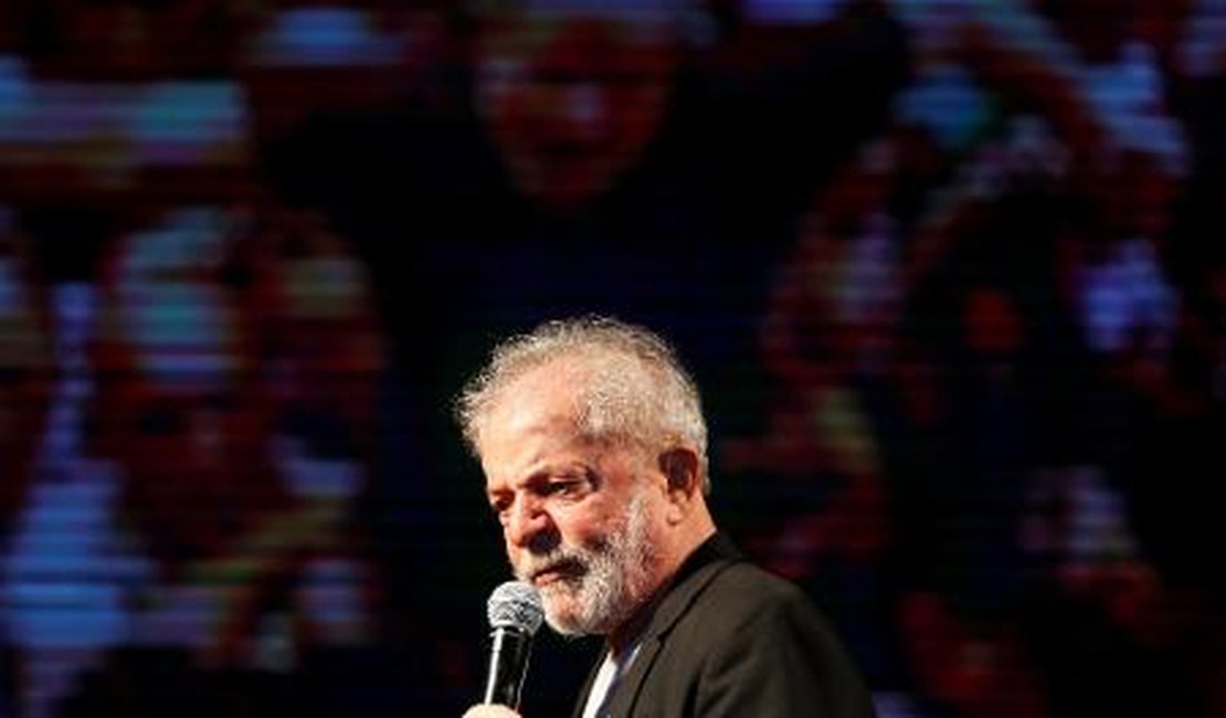 Defesa de Lula recorre ao STF para suspender julgamento do sítio