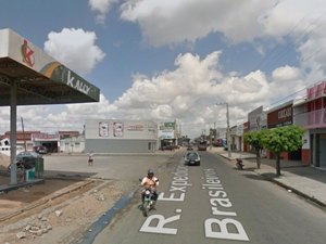 [Vídeos] Falta de atenção de condutores provoca colisões no bairro Eldorado