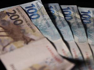 Pré-candidatos podem arrecadar por meio de 'vaquinha virtual' a partir deste domingo (15)