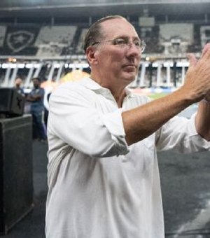 Textor desabafa após eliminação do Botafogo e se recusa a listar erros cometidos: 'Ficaríamos aqui a noite toda'