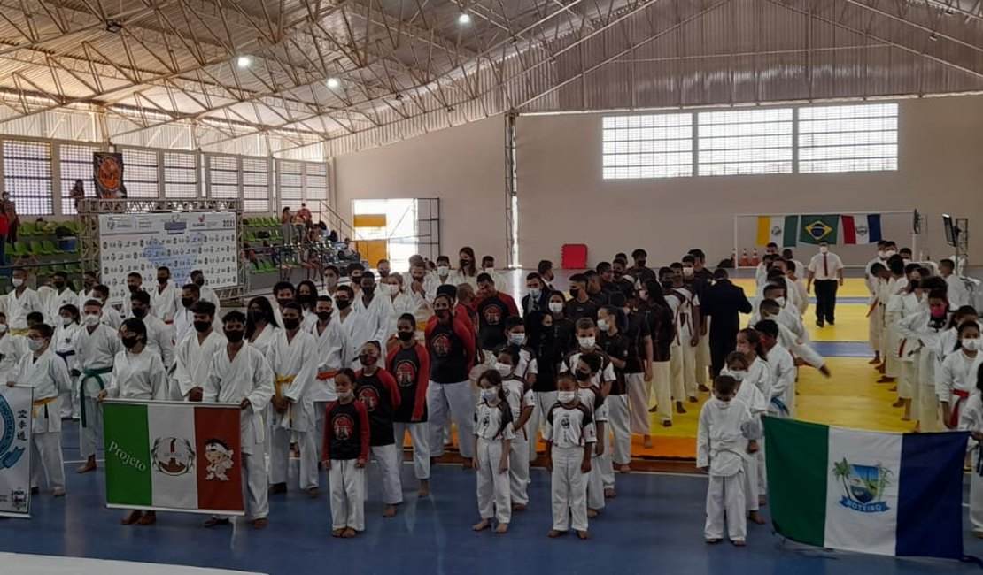 Após pandemia, Feaki realiza primeiro campeonato de Karatê em Arapiraca