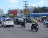 Jovem de 18 fica ferida após cair de moto na Avenida Fernandes Lima