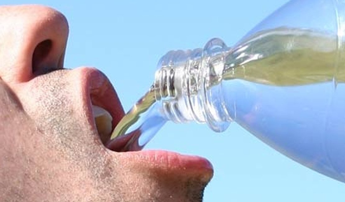 Beber água é essencial para quem quer perder gordura