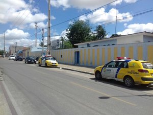 SMTT divulga nota de esclarecimento sobre aluguel de moto-táxi