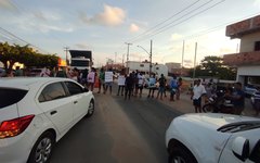 Protesto foi realizado em Maragogi