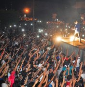 Show do cantor Tony Allisson agitou a cidade de São José da Tapera neste fim de semana