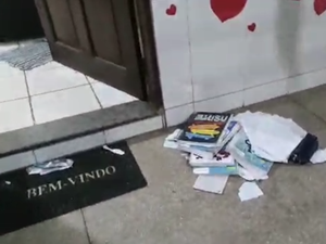 [Vídeo] Sem ação da Braskem, escola é alvo de criminosos no Pinheiro