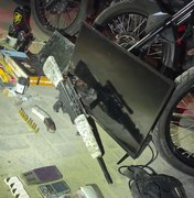 Suspeito é preso com arma longa, munições e drogas na Chã da Jaqueira