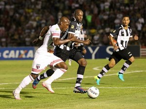 Quartas de final começam sem gols e decisões ficam em aberto
