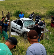 Motorista perde o controle da direção e cai em ribanceira na AL-220