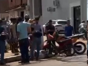 Colisão entre motos deixa feridos na Avenida Muniz Falcão, em Palmeira dos Índios