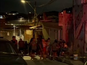 Jovem com histórico criminal é assassinado com tiros na cabeça no bairro Jacintinho