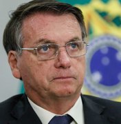 49% dos que receberam o auxílio reprovam atuação de Bolsonaro na pandemia, diz Datafolha