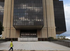'Fim do Ted e Doc': Banco Central divulga taxa para o PIX, R$ 0,01 a cada 10 transações