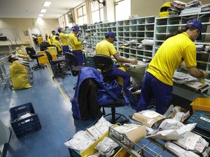 Greve nos Correios: TST determina manutenção de 80% do efetivo