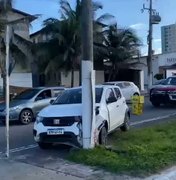 Motorista de app é esfaqueado durante corrida e bate veículo, em Maceió