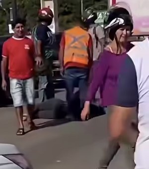 Colisão entre motos deixa feridos nas proximidades do Trevo da Coca-Cola, em Arapiraca