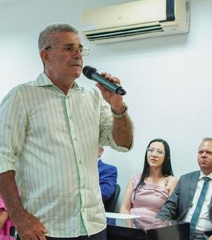 Prefeito reeleito Petrúcio Barbosa é diplomado em Igaci