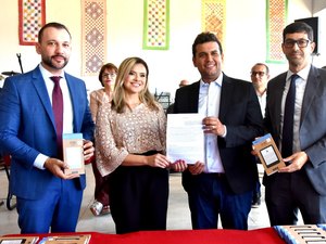 Prêmio Innovare avalia iniciativa que usa leitura para ressocializar reeducandos em Alagoas