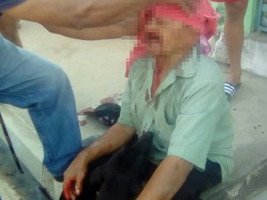 Ancião de 102 anos tenta matar irmão com golpes de facão 