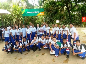 Colégio Tiradentes realiza projeto interdisciplinar sobre o uso consciente da água