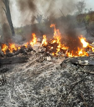 Avião de pequeno porte cai em Apiacás, na zona rural de Mato Grosso