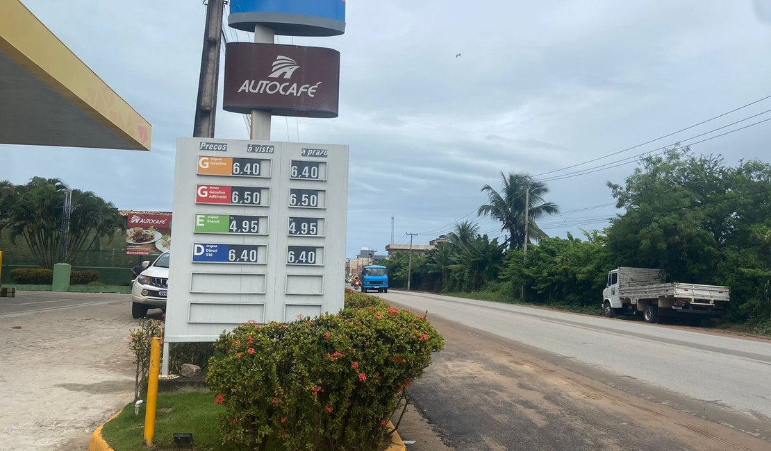 Litro da gasolina comum em Maragogi passa custar até R$ 6,40