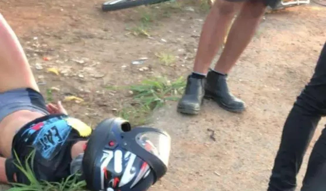 Motociclista fica gravemente ferida após colidir contra outra motocicleta em Palmeira dos Índios