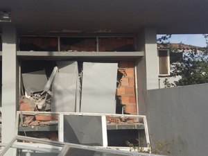 Criminosos explodem agência do BB em Major Izidoro
