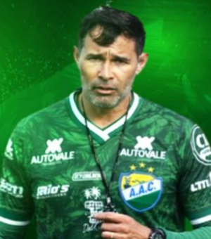 Júnior Amorim assume comando do Coruripe para sequência da temporada