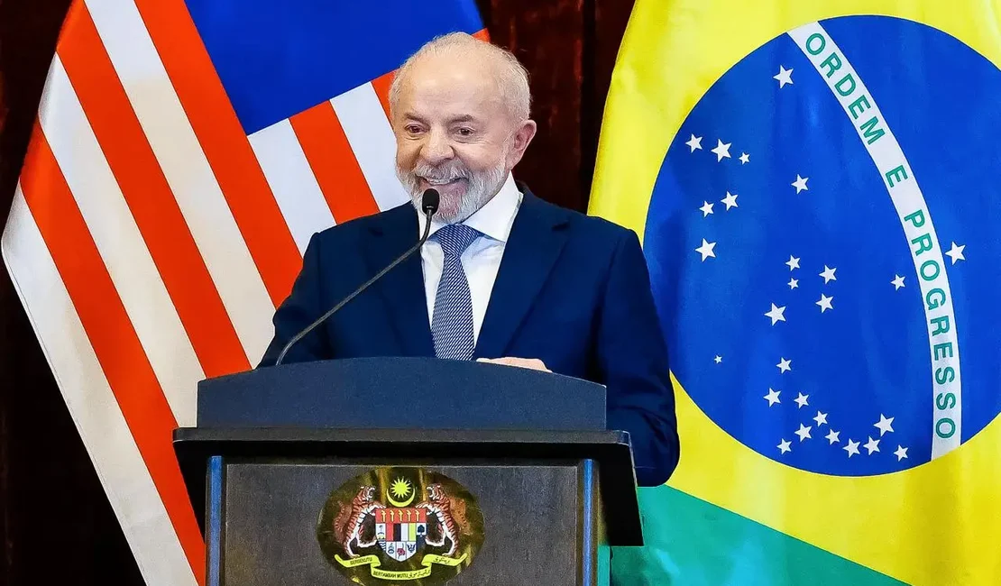 Lula diz que citou Bolsonaro em reunião com Trump: 'É passado'